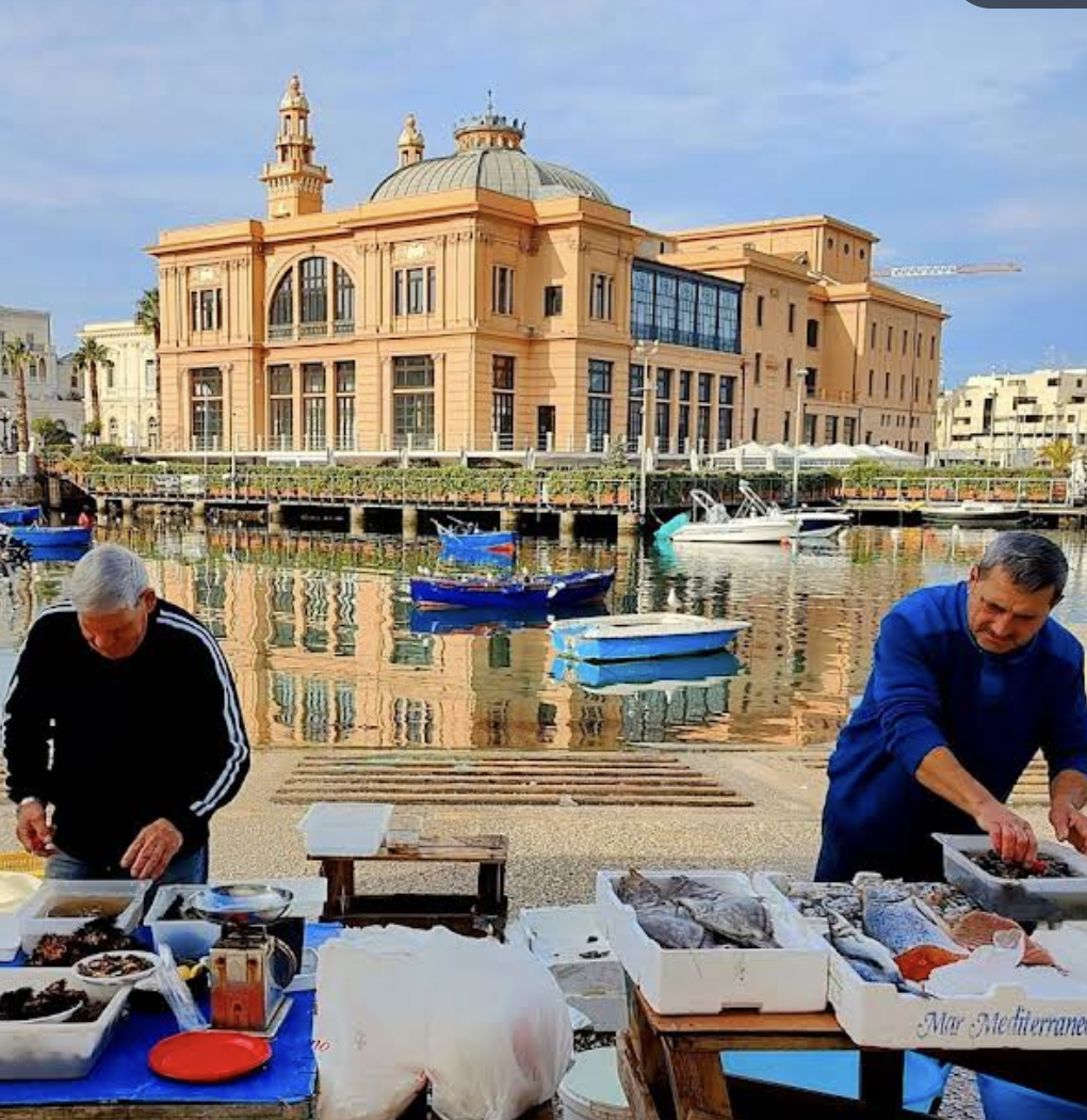 Mercato del Pesce di Bari — vivace e autentico